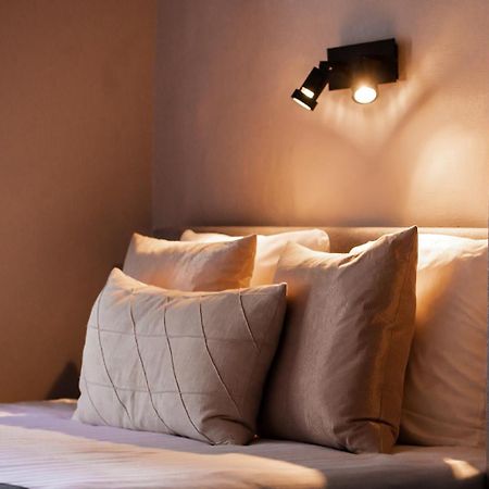 Hotel Rose Red Брюж Екстериор снимка